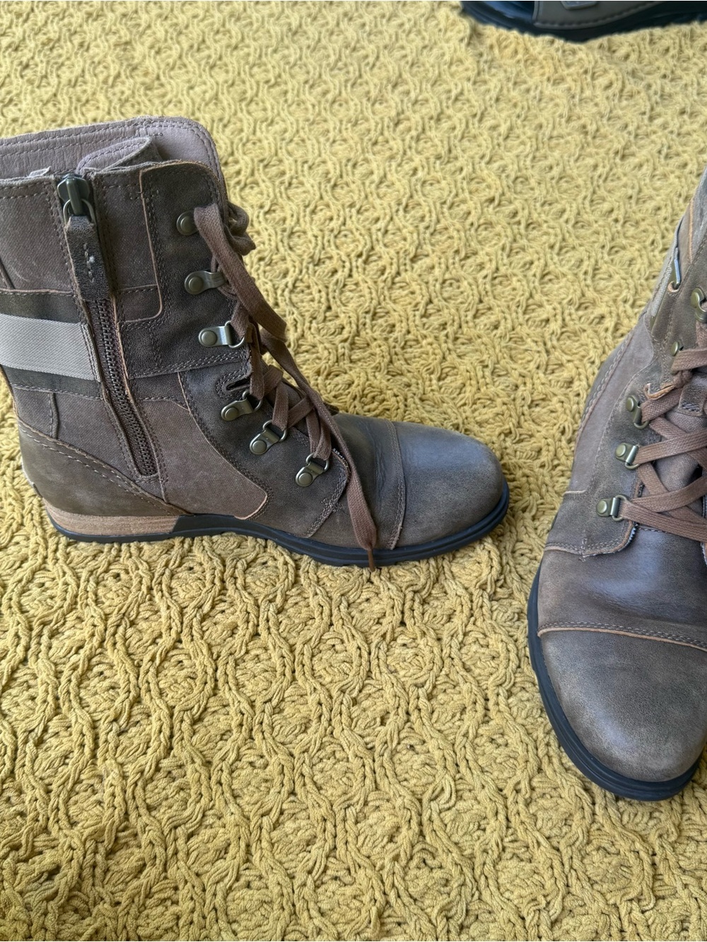 Sorel Major Carly Ankle Boot Side Zip Lace Up Women’s 9 Nutmeg/Flax Combat Army